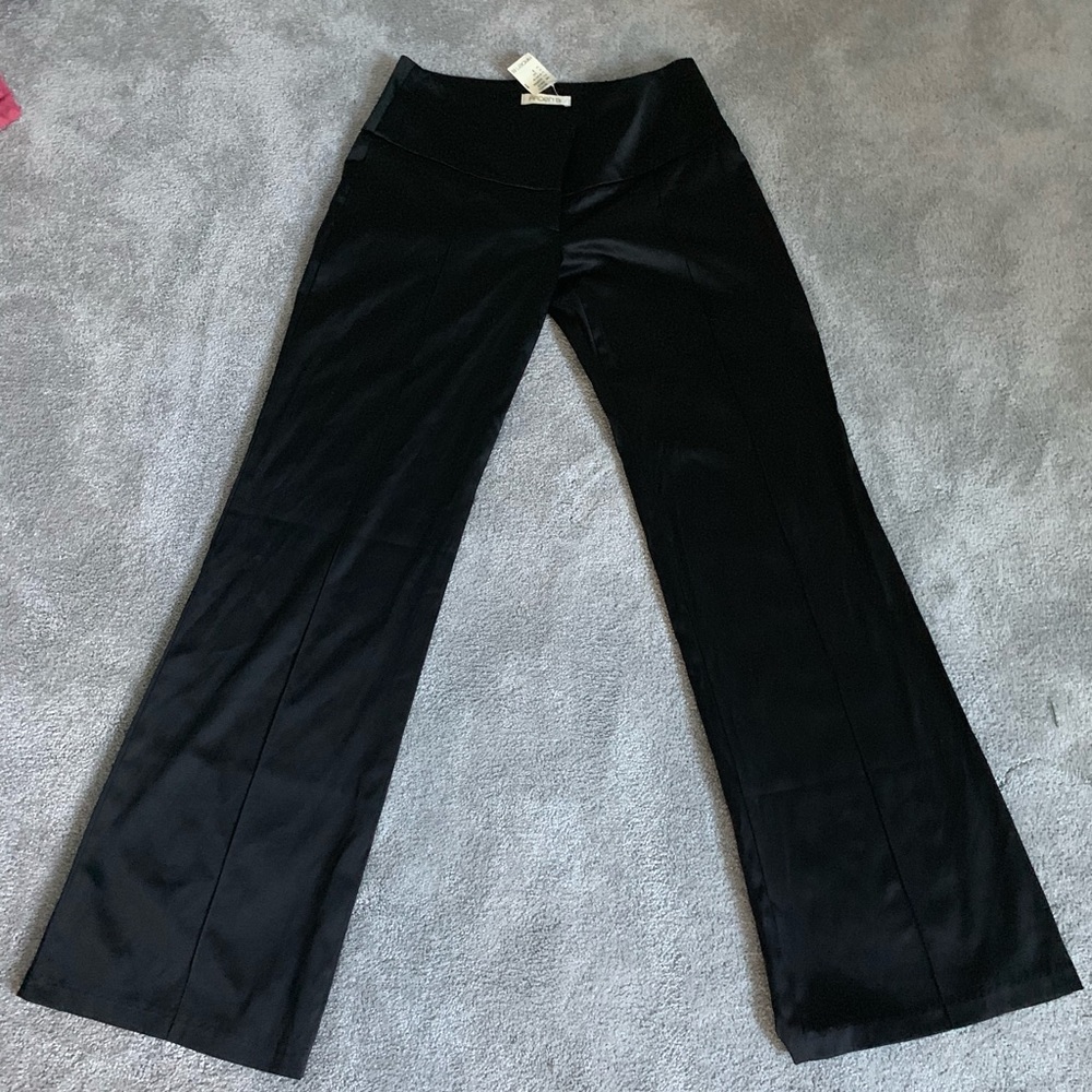 New silky Arden B dress pant